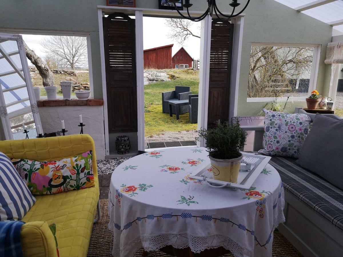 Kinne-Vedum Bed And Breakfast Gotene Экстерьер фото